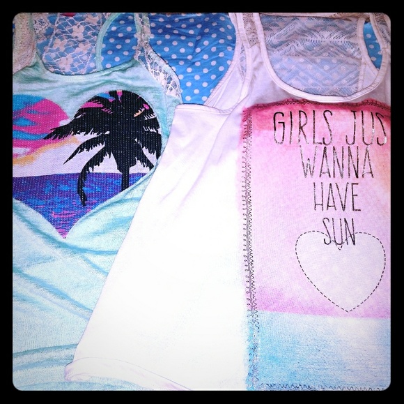 jcpenney Tops - Summer Tank tops♡